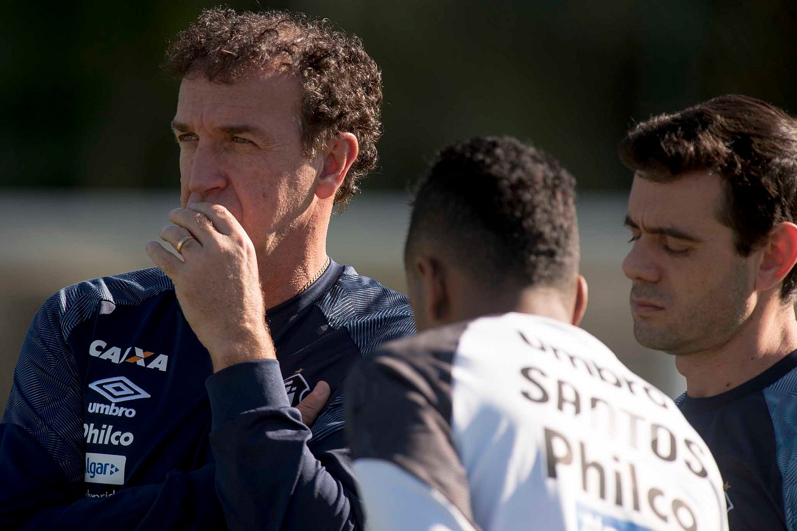 Para seguir no embalo, Santos visita o Paraná na Vila Capanema