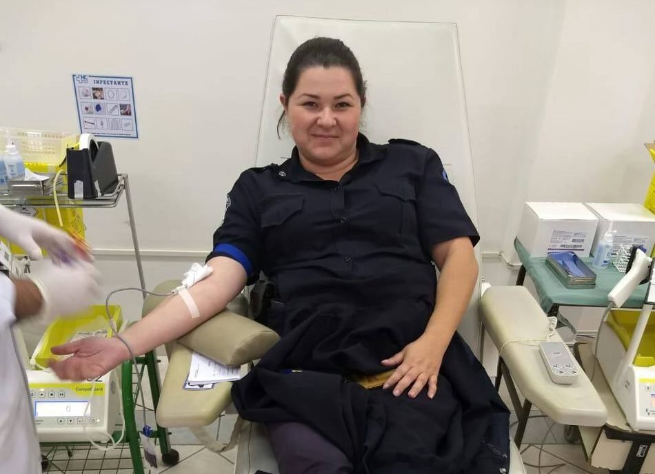 Guarda Civil Municipal realiza doação de sangue no Hemocentro do HCFMB