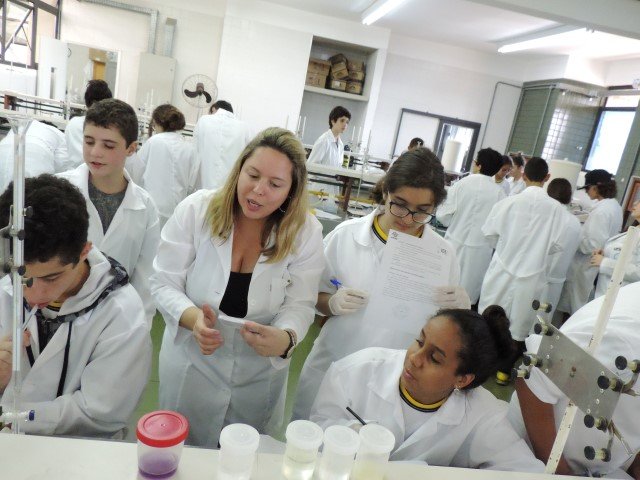 Alunos da Rede Municipal iniciam Curso de Extensão em Ciências e Empreendedorismo em parceria com o IBB