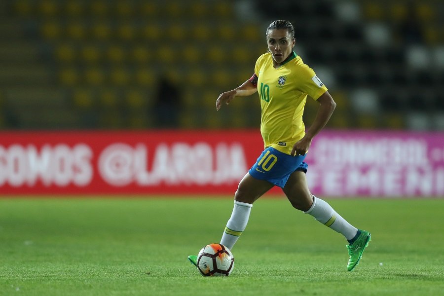 Marta é eleita a melhor jogadora de futebol do mundo pela sexta vez