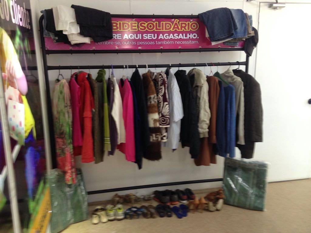 Cabide solidário itinerante estará no posto de saúde do Jardim Cristina