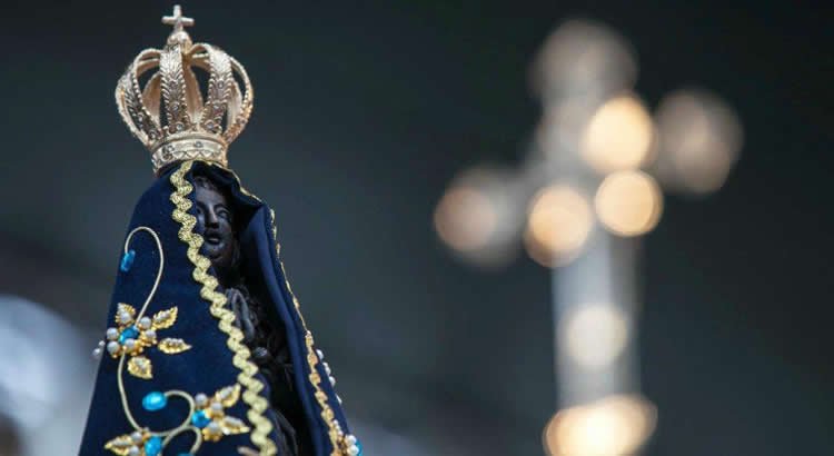 Projeto que tira de Nossa Senhora o título de padroeira do Brasil está arquivado