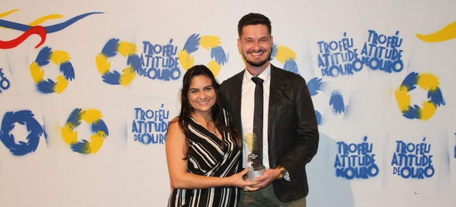 Campanha da Famesp vence Troféu Atitude de Ouro