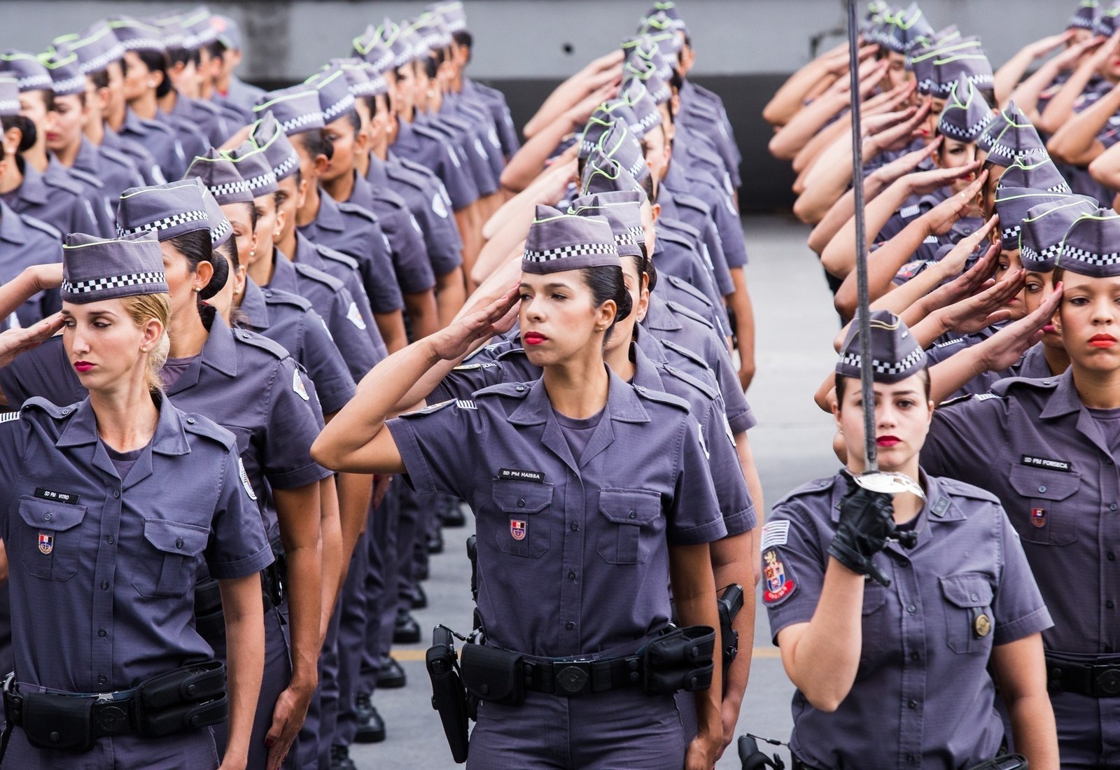 Proposta reserva a mulheres 25% de vagas de concursos na área de segurança