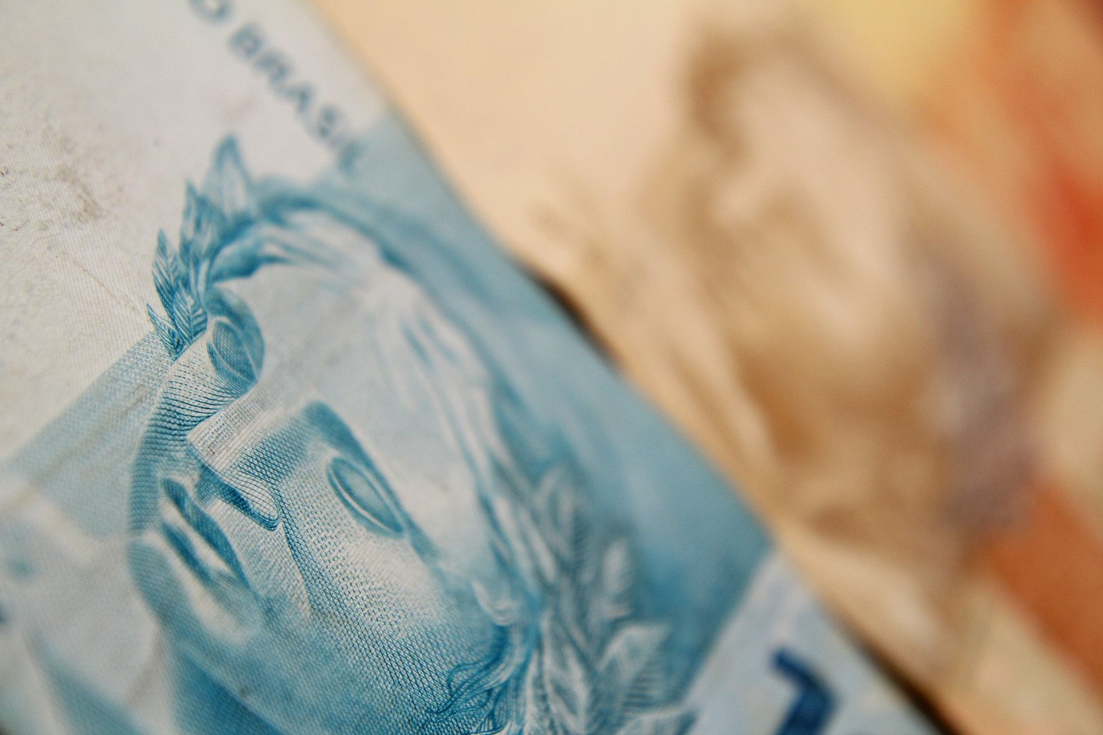 O período de recebimento de auxílio doença conta como tempo de contribuição?