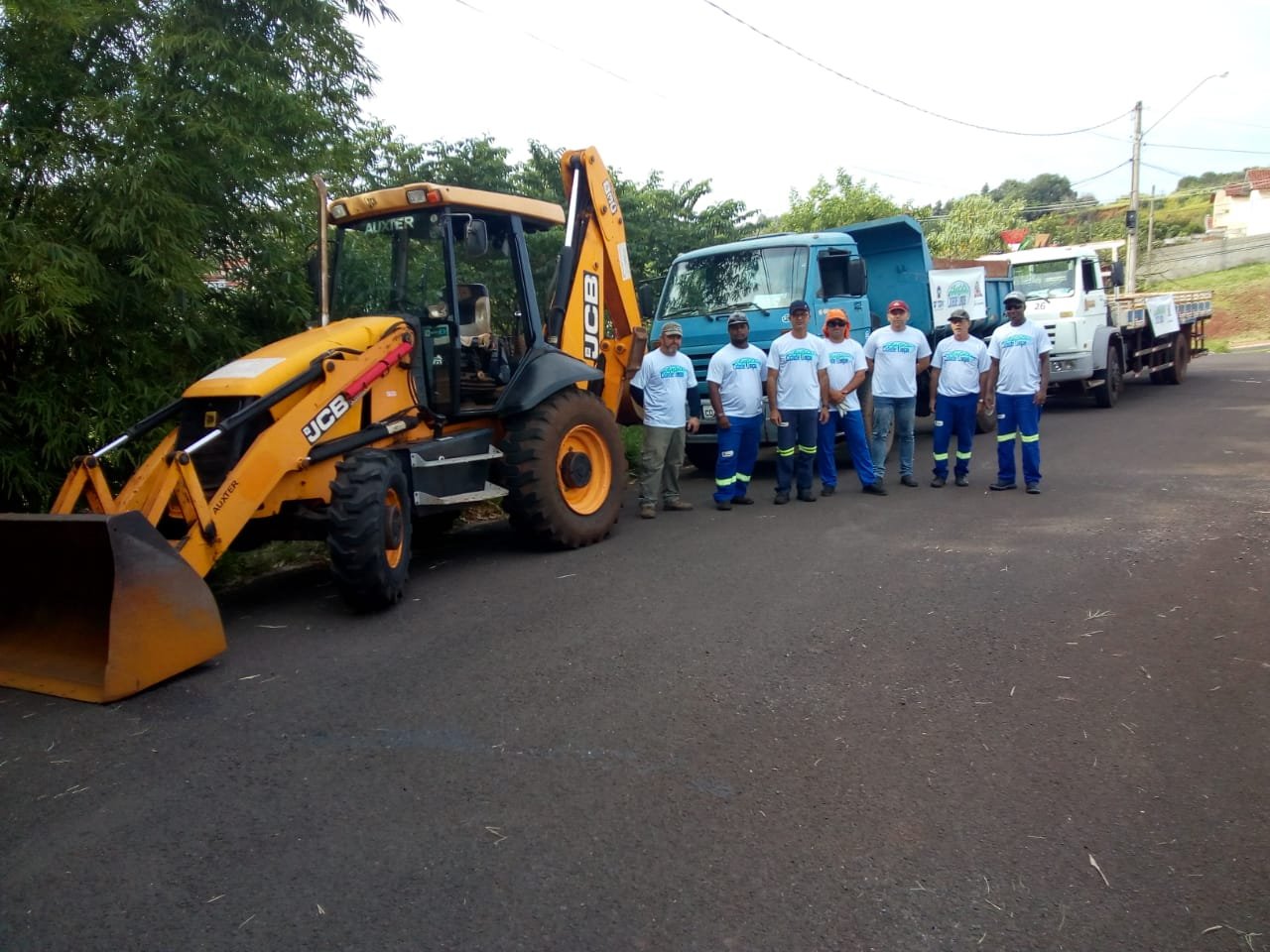 Operação retirou mais de 105 caminhões de sujeiras das ruas de São Manuel