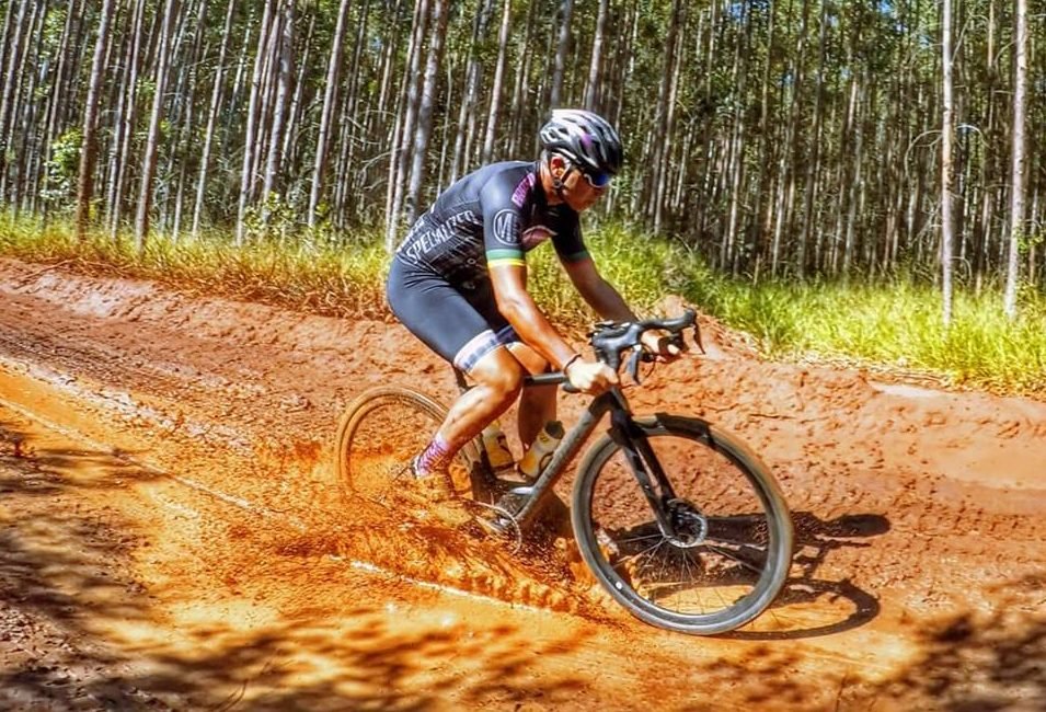 Diverge Gravel Race Brasil Ride é atração em Botucatu neste fim de semana