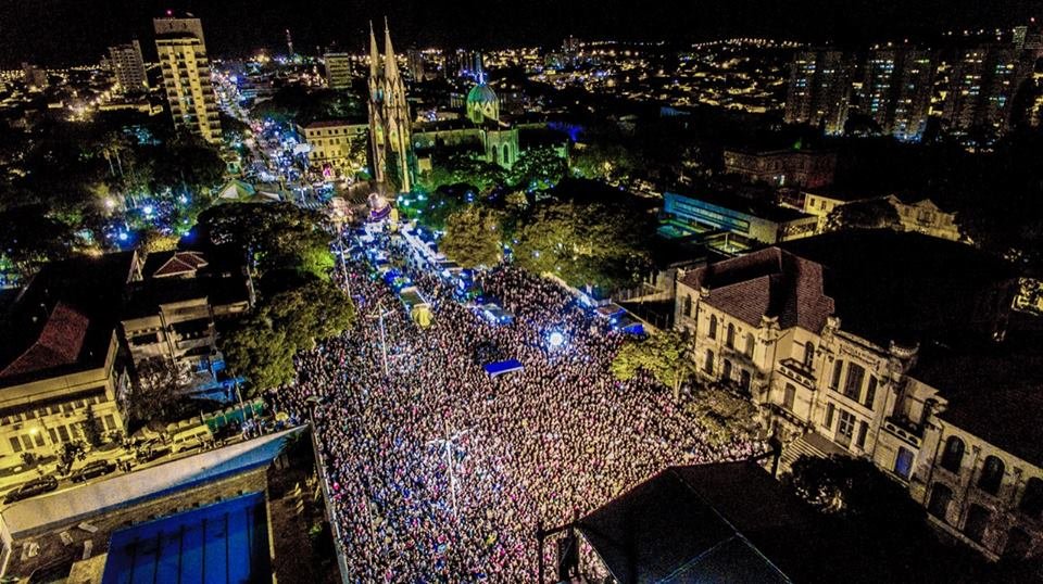 Mais de 20 mil participam das festividades de 164 anos de Botucatu