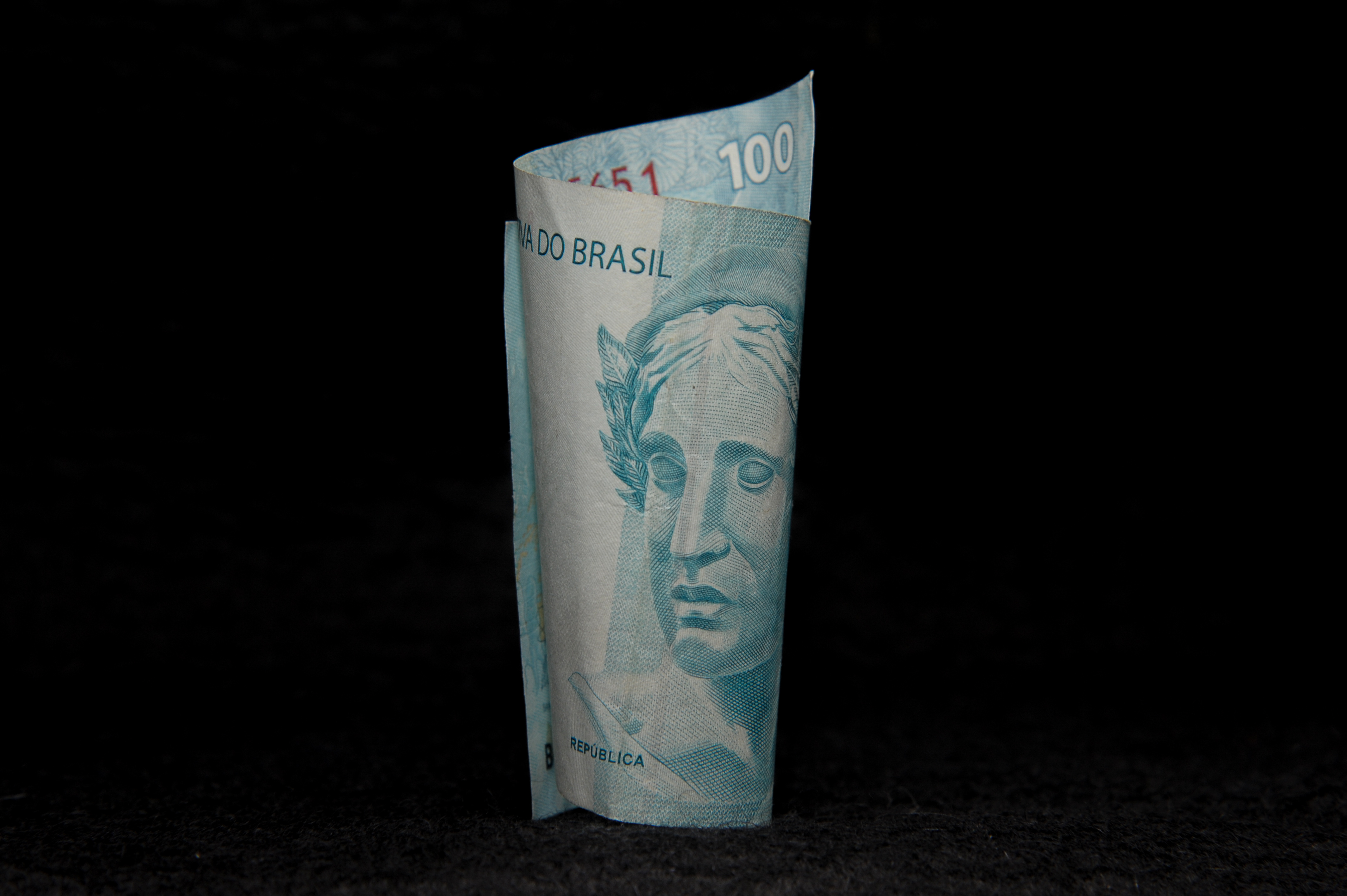 Projeção de expansão da economia cai pela oitava vez e vai para 1,71%