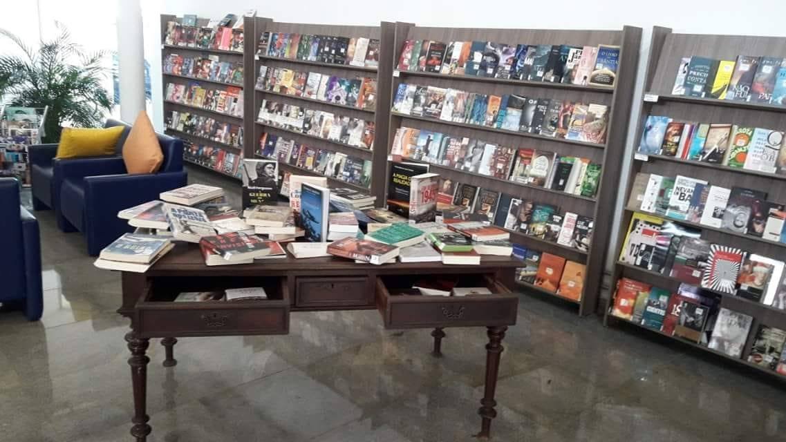 Biblioteca municipal recebe obras de escritores botucatuenses