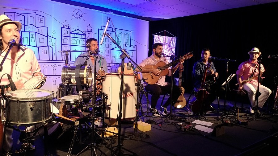 Sesi Botucatu receberá show gratuito de samba de raiz nesta sexta (27)