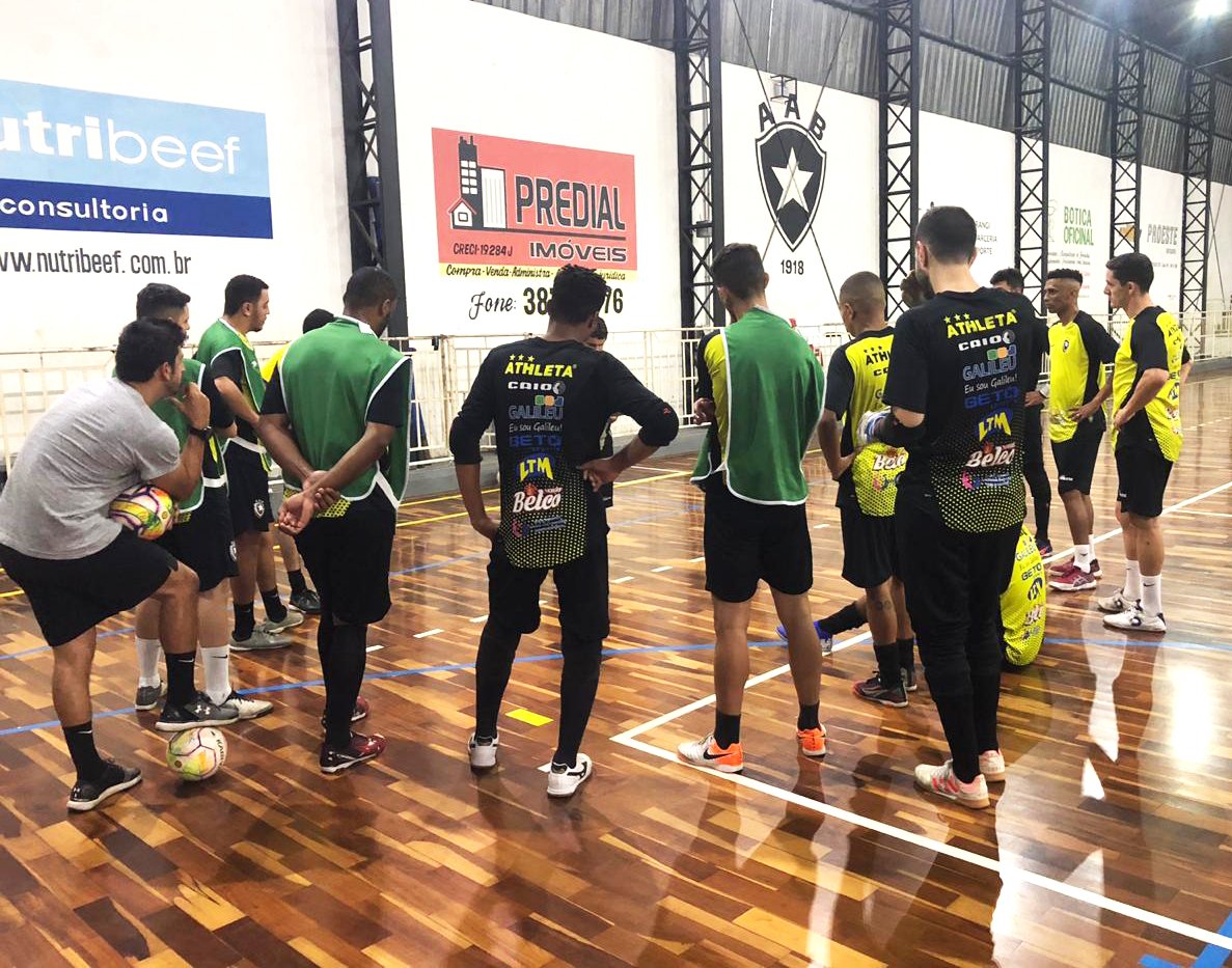 Com apenas 1 ponto na Liga Paulista, AAB encara Magnus Futsal