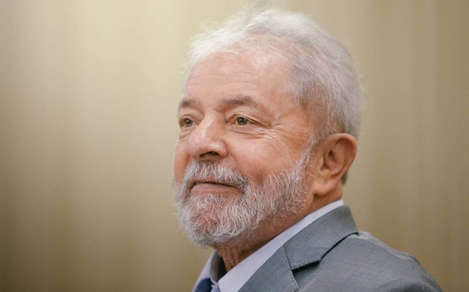 Condenações de Lula na Lava Jato são anuladas e ex-presidente recupera direitos políticos
