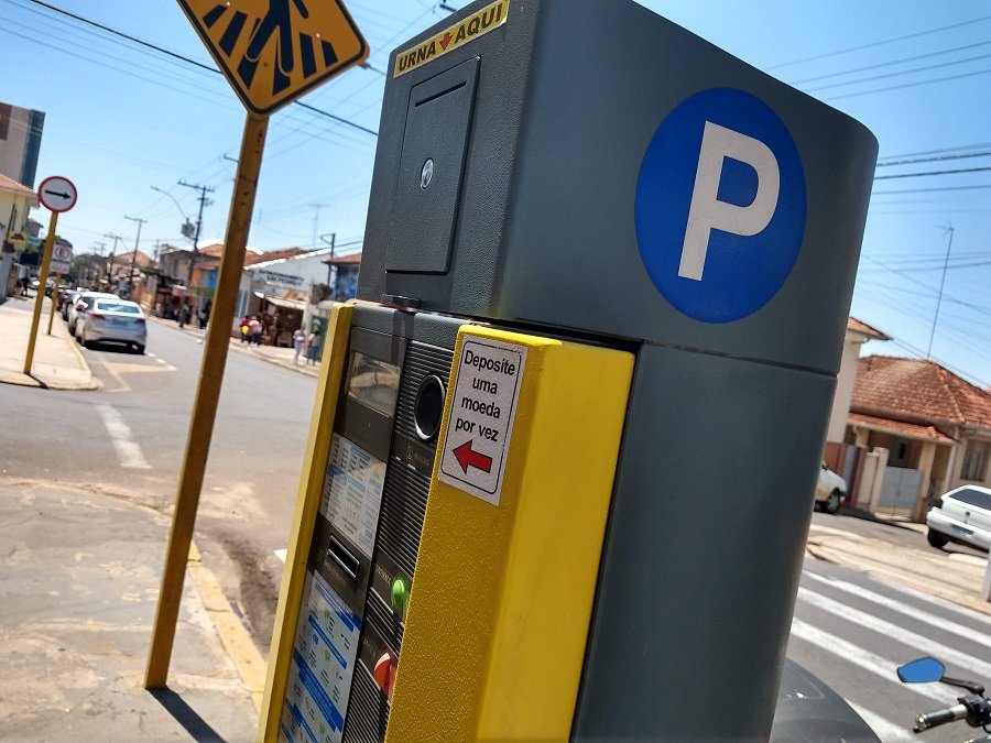 Prefeitura rechaça aumento na tarifa de parquímetro e pode romper contrato com Auto Parque