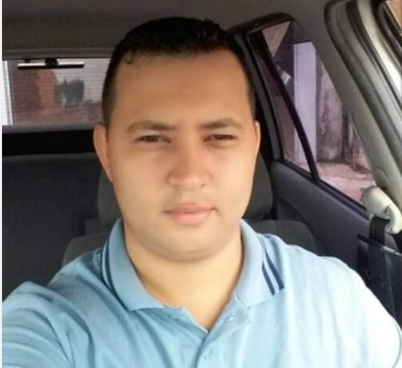 Polícia prende suspeito de matar a tiros a ex-namorada