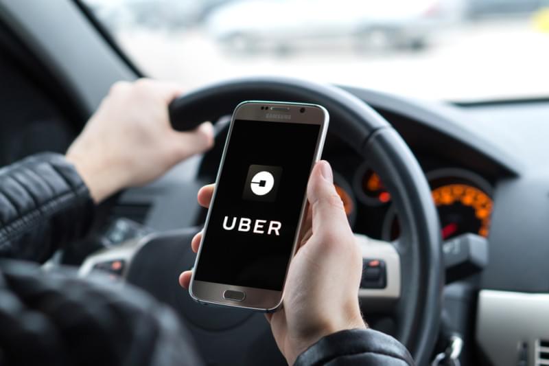 Uber mostrará a rota para os motoristas antes de aceitar corridas na Califórnia, EUA