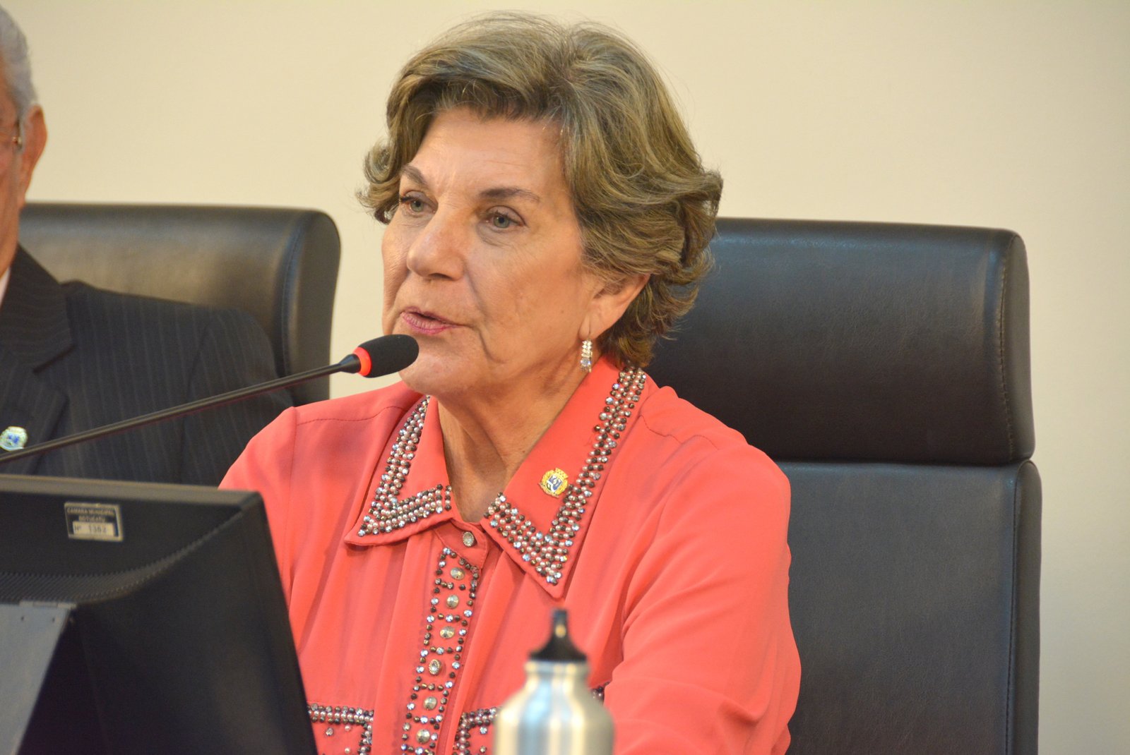 Jamila Cury pede afastamento da Câmara após cirurgia