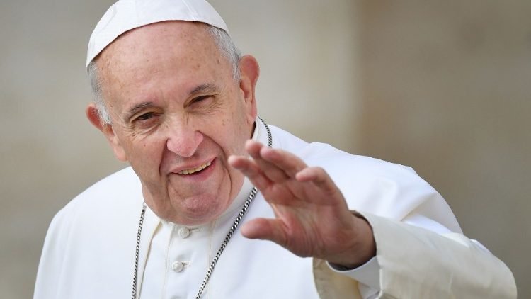 Papa Francisco pede que vacinas contra Covid-19 sejam distribuídas a países pobres