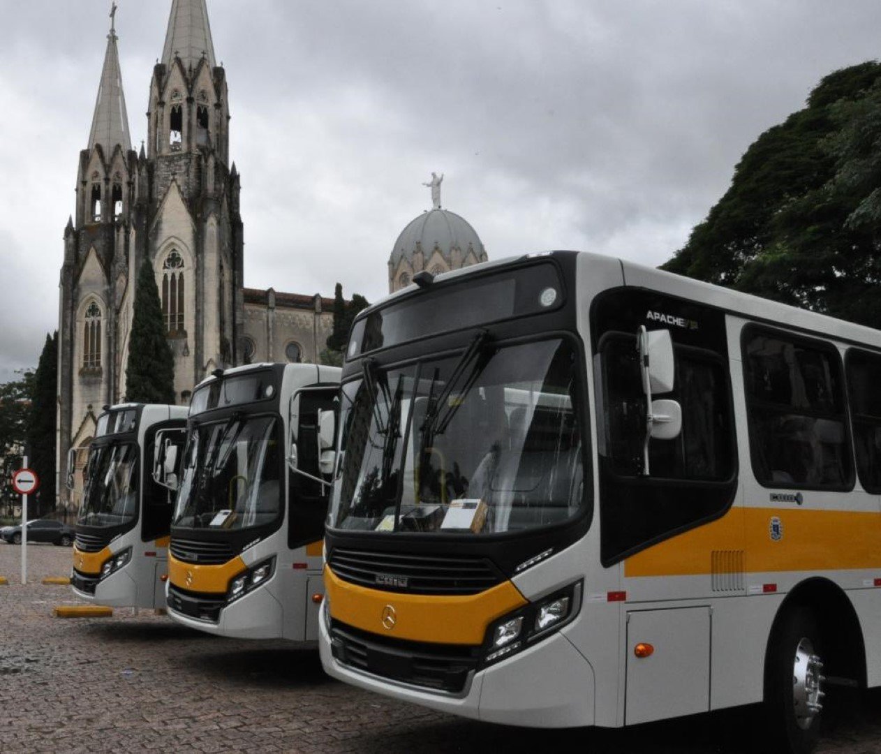 Botucatu terá dez novos veículos para Educação