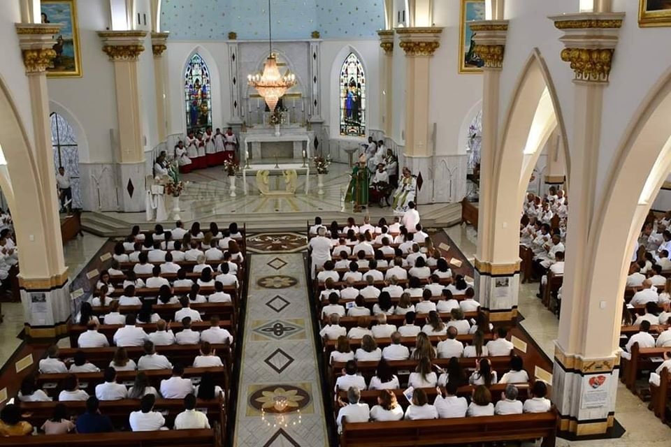 Arcebispo cancela eventos religiosos e missas podem ser suspensas em Botucatu