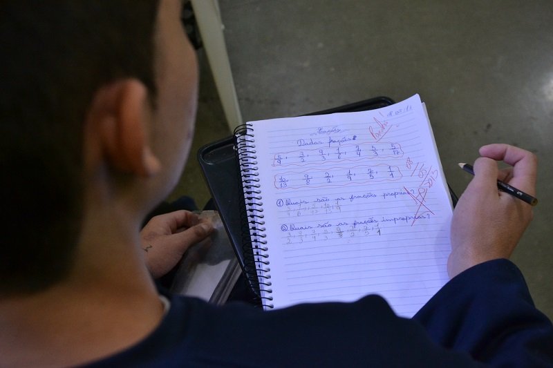 Jovem da Fundação CASA de Botucatu é aprovado em faculdade