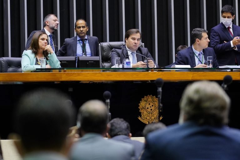 Câmara dos Deputados aprova decreto de calamidade pública por conta do coronavírus