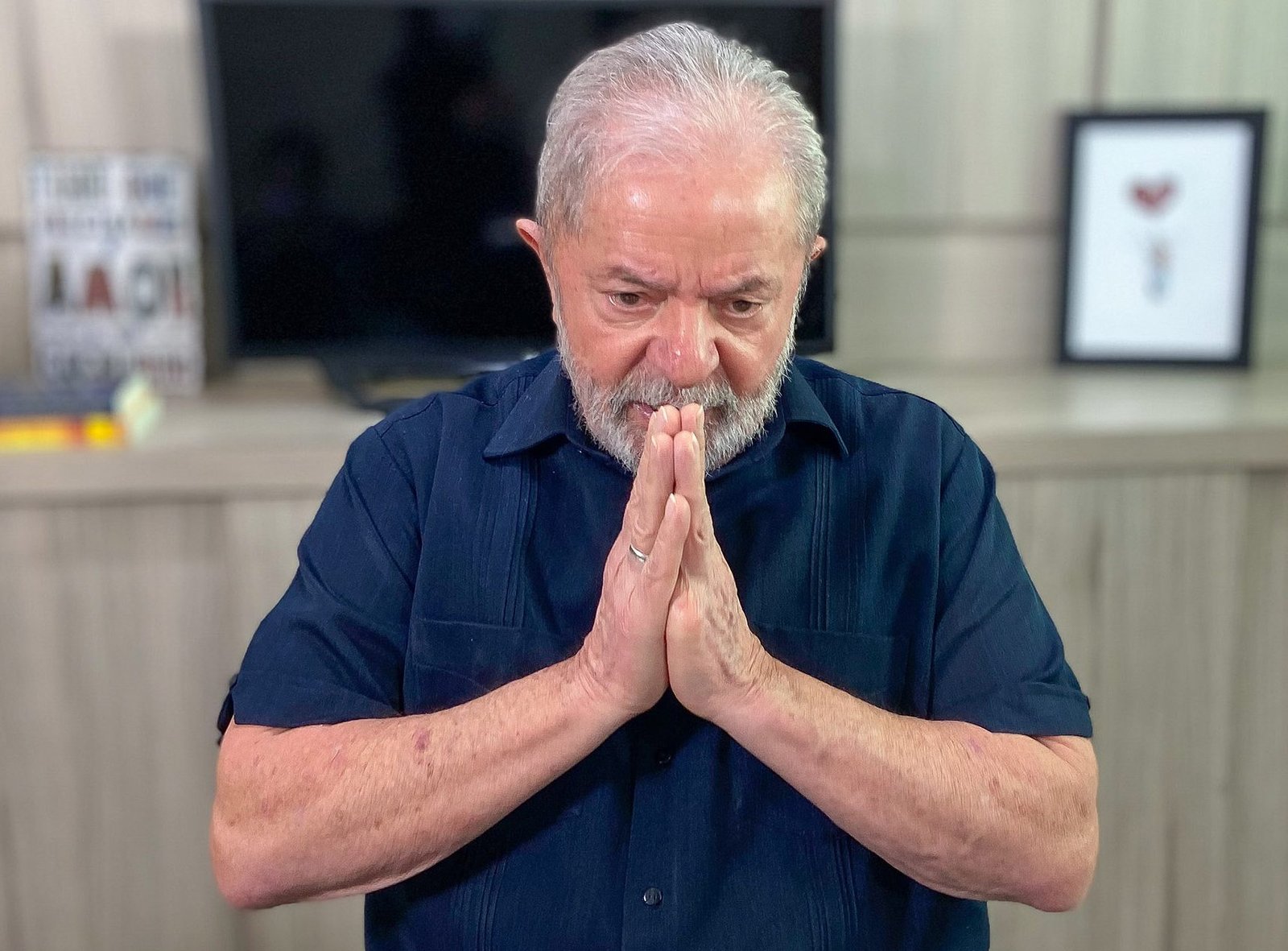 TRF4 mantém condenação de Lula no caso do sítio em Atibaia