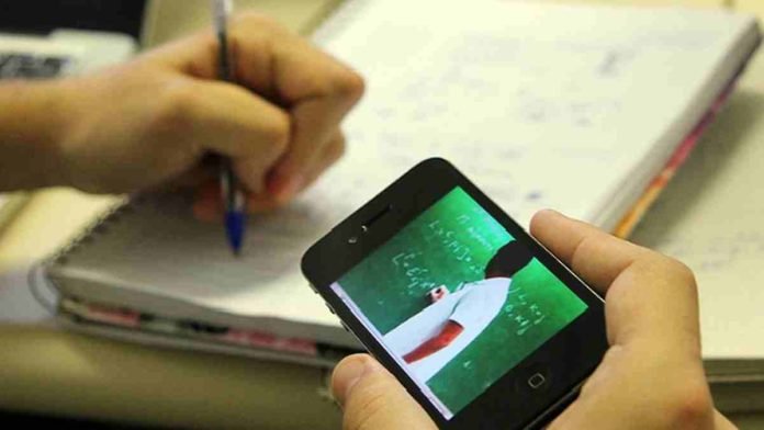 O quão válidas e proveitosas estão as aulas remotas da Educação Básica durante o distanciamento social? Parte I