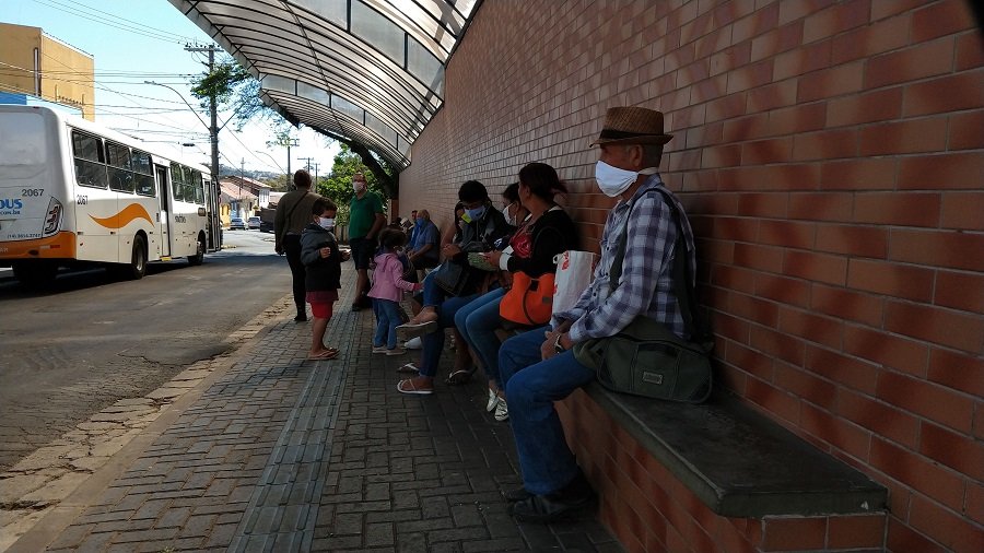 Governo de SP determina uso obrigatório de máscaras em todo o estado