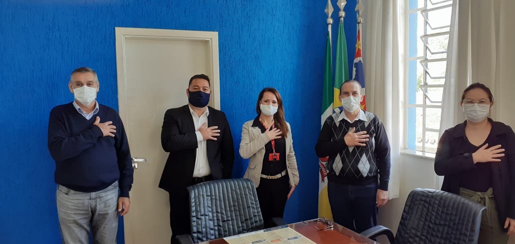 Por mais de R$ 2 milhões, Santander vence leilão e administrará folha salarial de servidores da Prefeitura de São Manuel