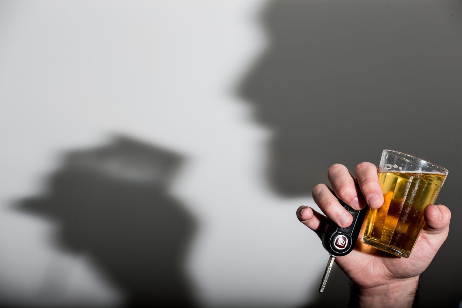 Proposta amplia restrições para publicidade e venda de bebidas alcoólicas