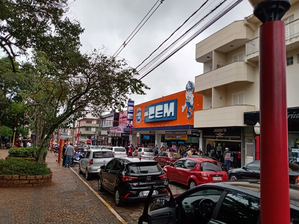 Comércio em Avaré funcionará somente das 13 as 17 horas para atender decreto estadual