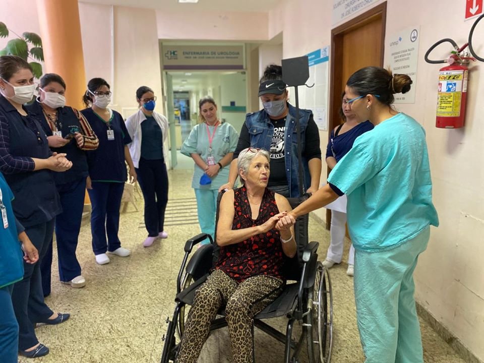 Brasil assume primeiro lugar em número de recuperados de covid-19
