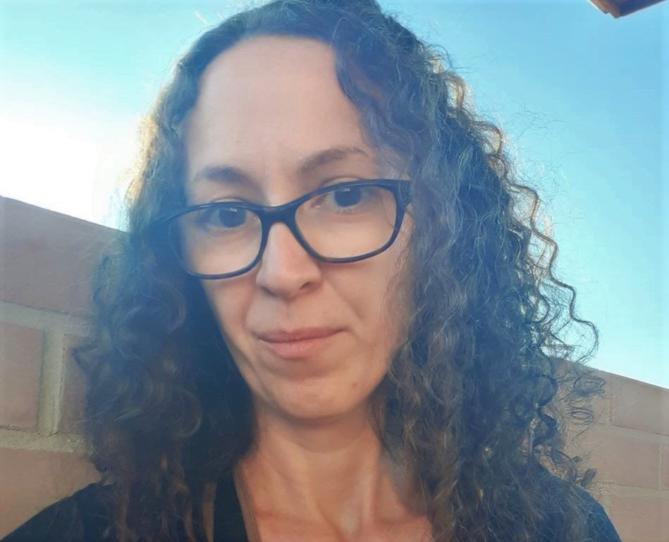 Professora de Botucatu concorre a prêmio Destaque de Educação 2020