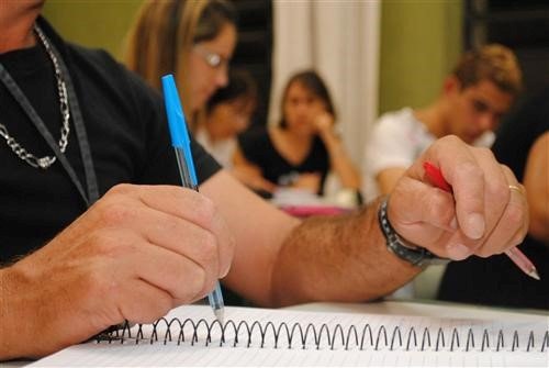 Botucatu: Educação convoca professores para a atribuição de aulas para EJA