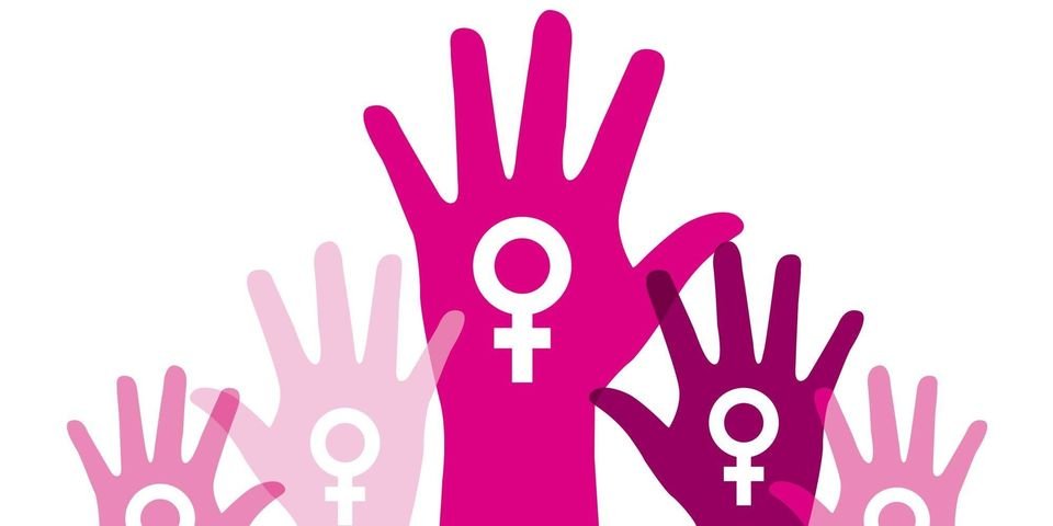 Fundo Municipal para Mulheres e homenagens são aprovados em sessão ordinária que adentrou a madrugada