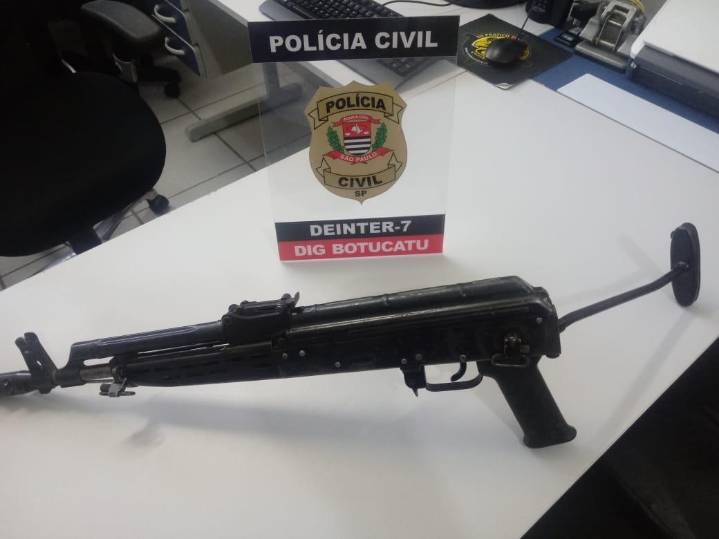 Botucatu: polícia localiza mais um fuzil usado no roubo ao Banco do Brasil