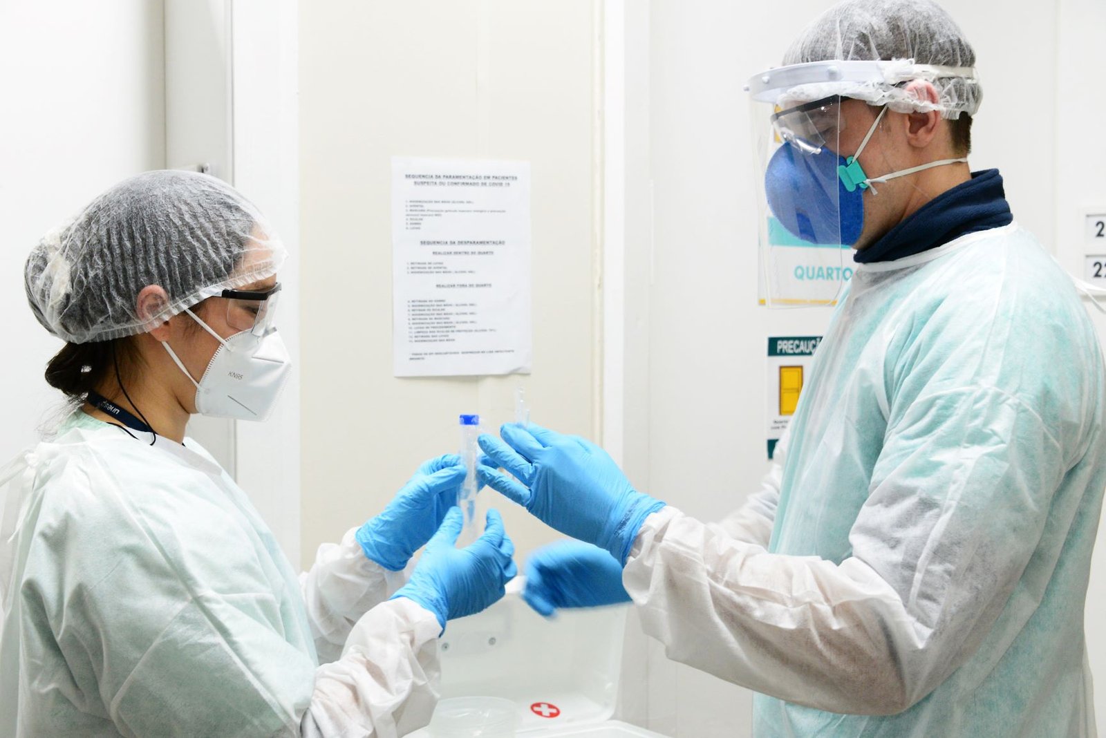 Hospital das Clínicas de Botucatu lança programa interno de rastreamento da COVID-19