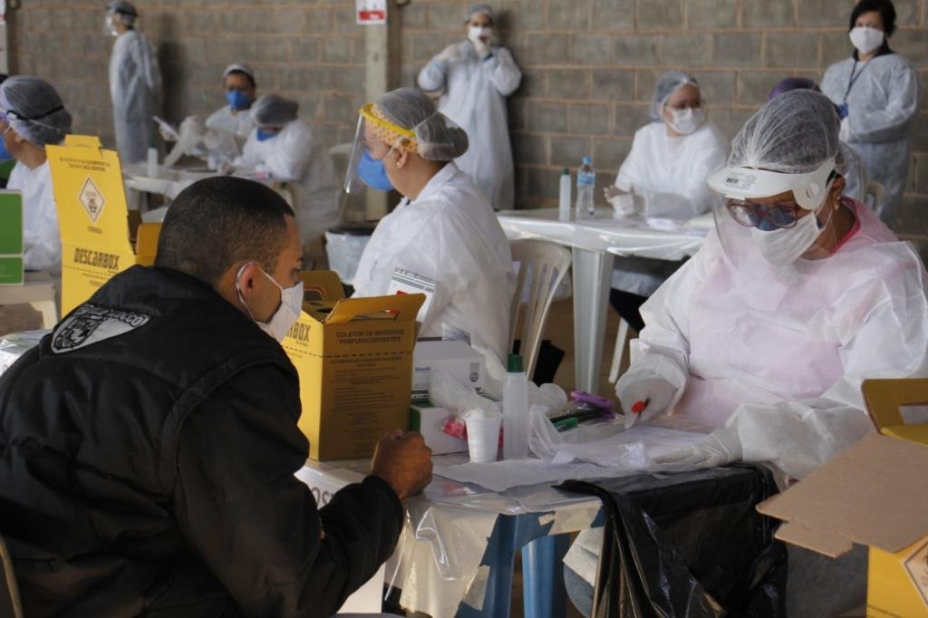 Mutirão realiza mais de mil testes de Covid-19