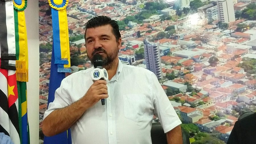 Vice-prefeito André Peres está com Covid-19