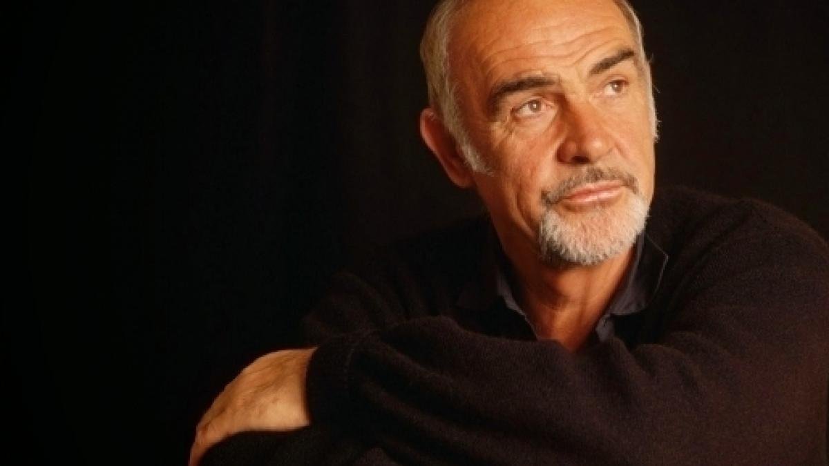 Sean Connery, ícone do cinema e 1º James Bond, morre aos 90 anos