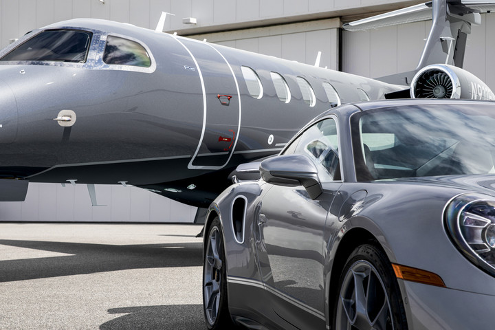 Embraer e Porsche anunciam colaboração em projeto para criar edição limitada “Duet”