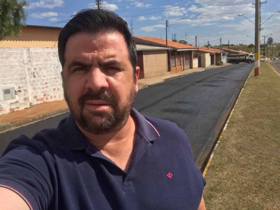 Com 45,86% dos votos válidos, Jô Silvestre é reeleito prefeito de Avaré