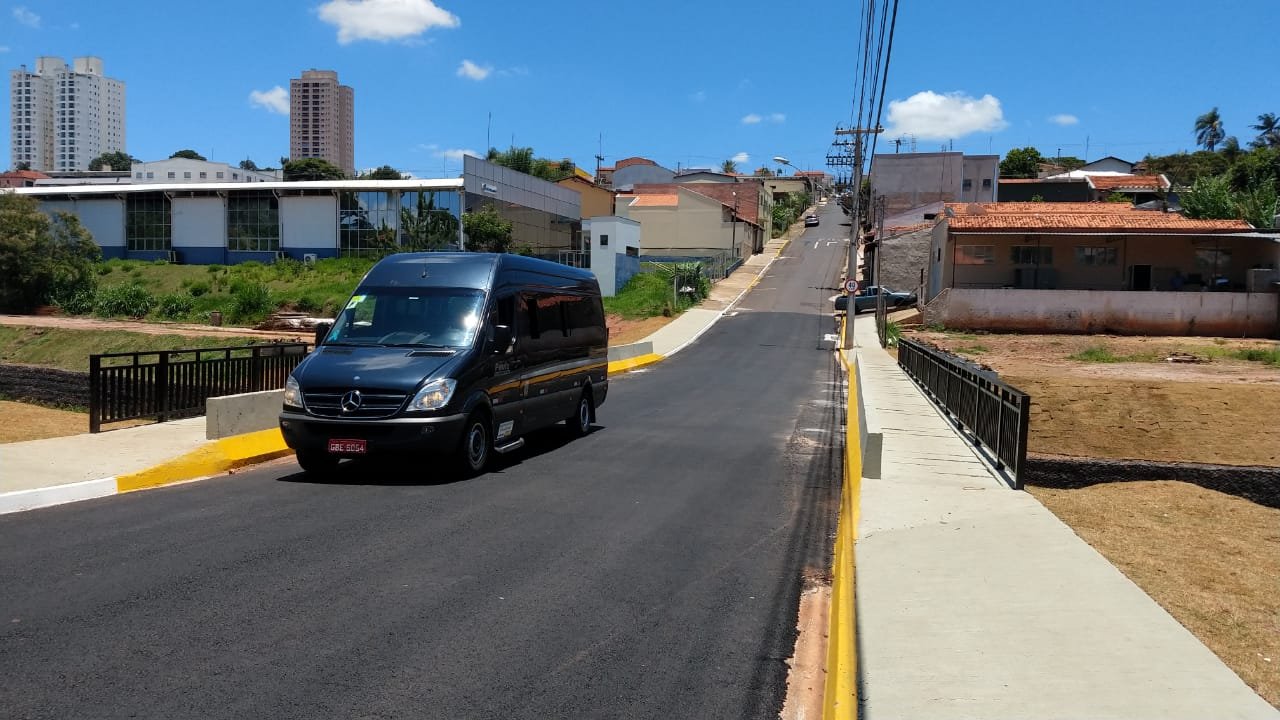 Ponte na Emílio Cani é liberada para o tráfego; recuperação de pontes atingidas pela chuva de fevereiro chega a 87%