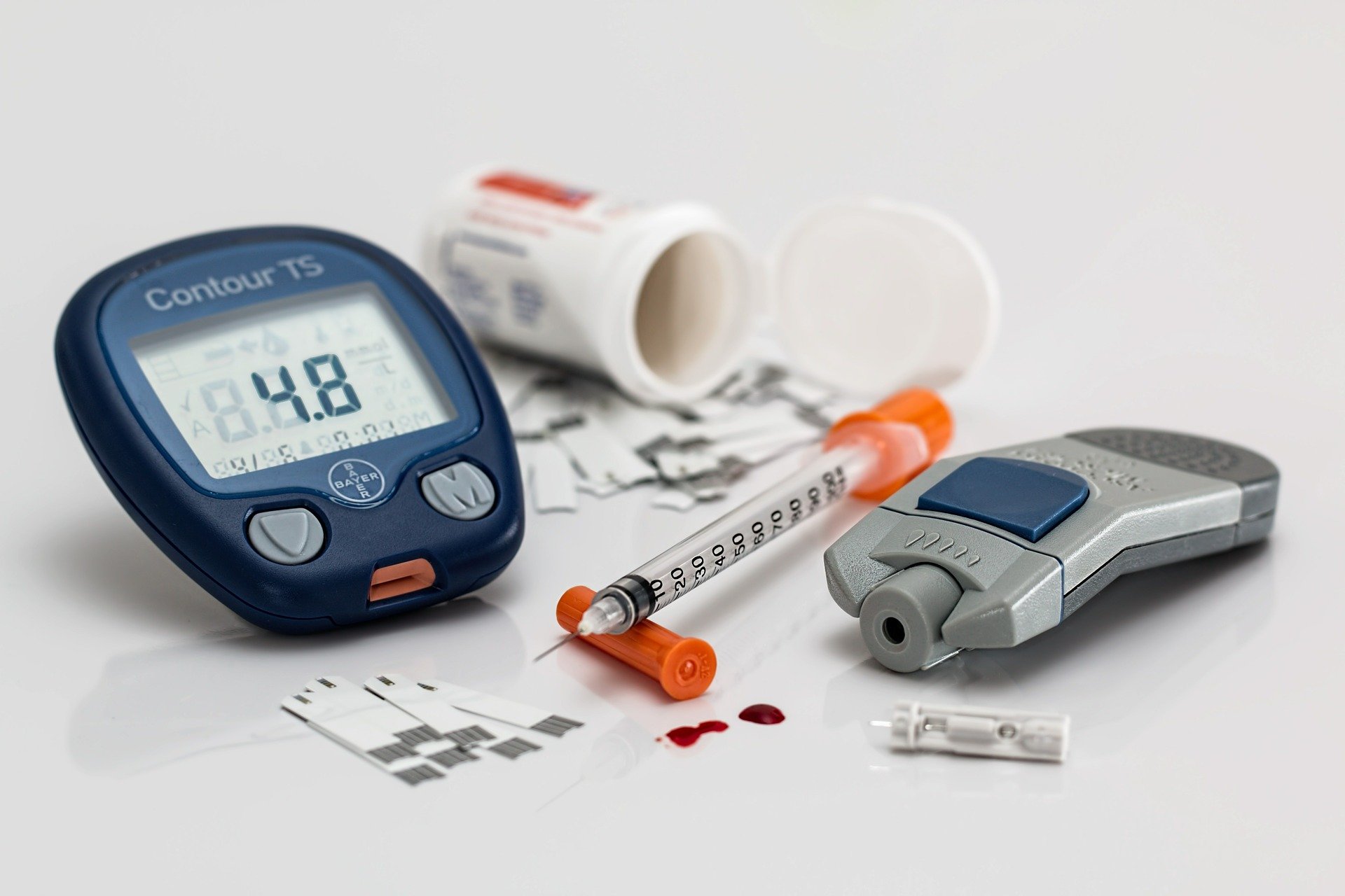 Tenho diabetes. Nunca mais posso comer nada com açúcar? Mitos e verdades sobre a doença
