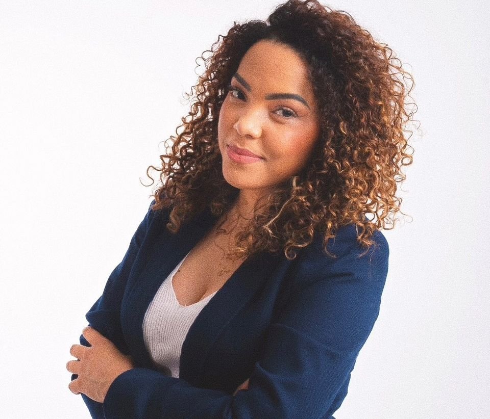 Prefeita eleita de Bauru sofre ataques racistas nas redes sociais