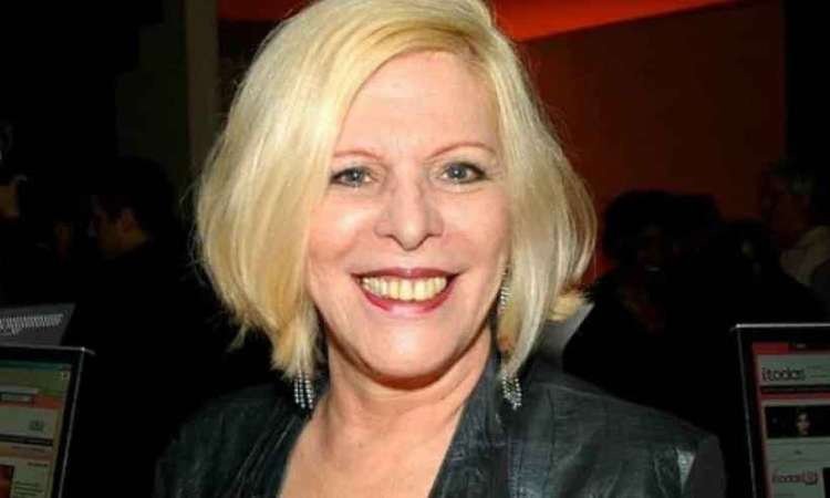 Cantora Vanusa morre aos 73 anos