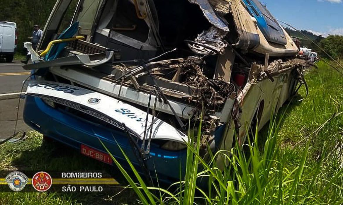 Acidente que matou 42 em Taguaí: laudo aponta que não houve falha em freios de ônibus