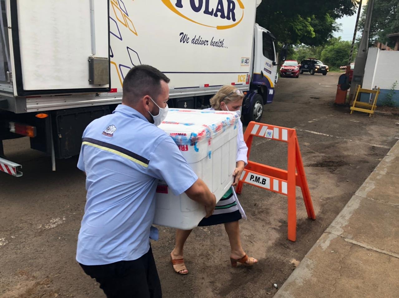 Mais um lote de vacinas contra a Covid-19 chega a Botucatu