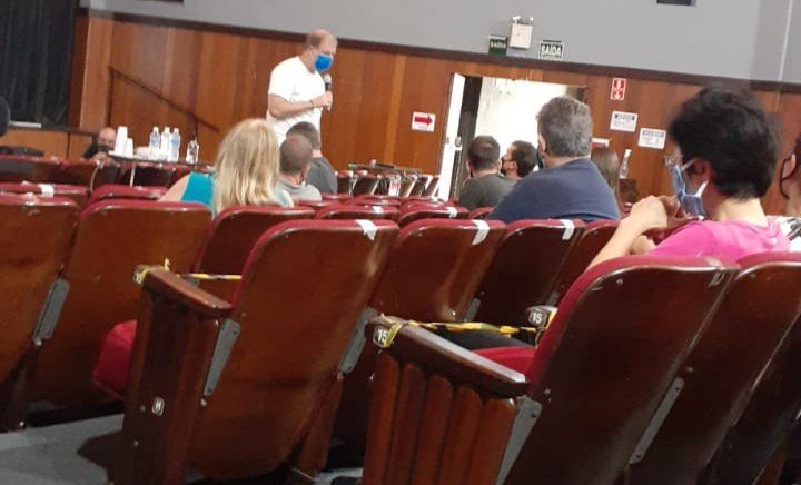 Prefeito e empresários discutem adoção da Fase Vermelha do Plano SP em Botucatu